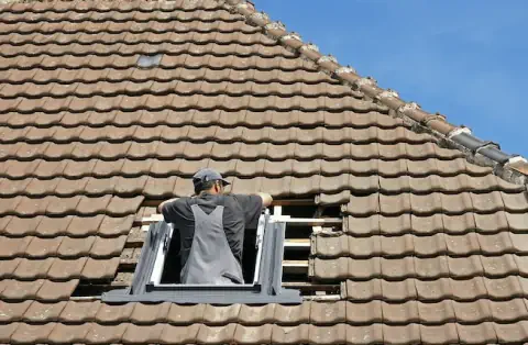 Pose de velux - Saint-Paër